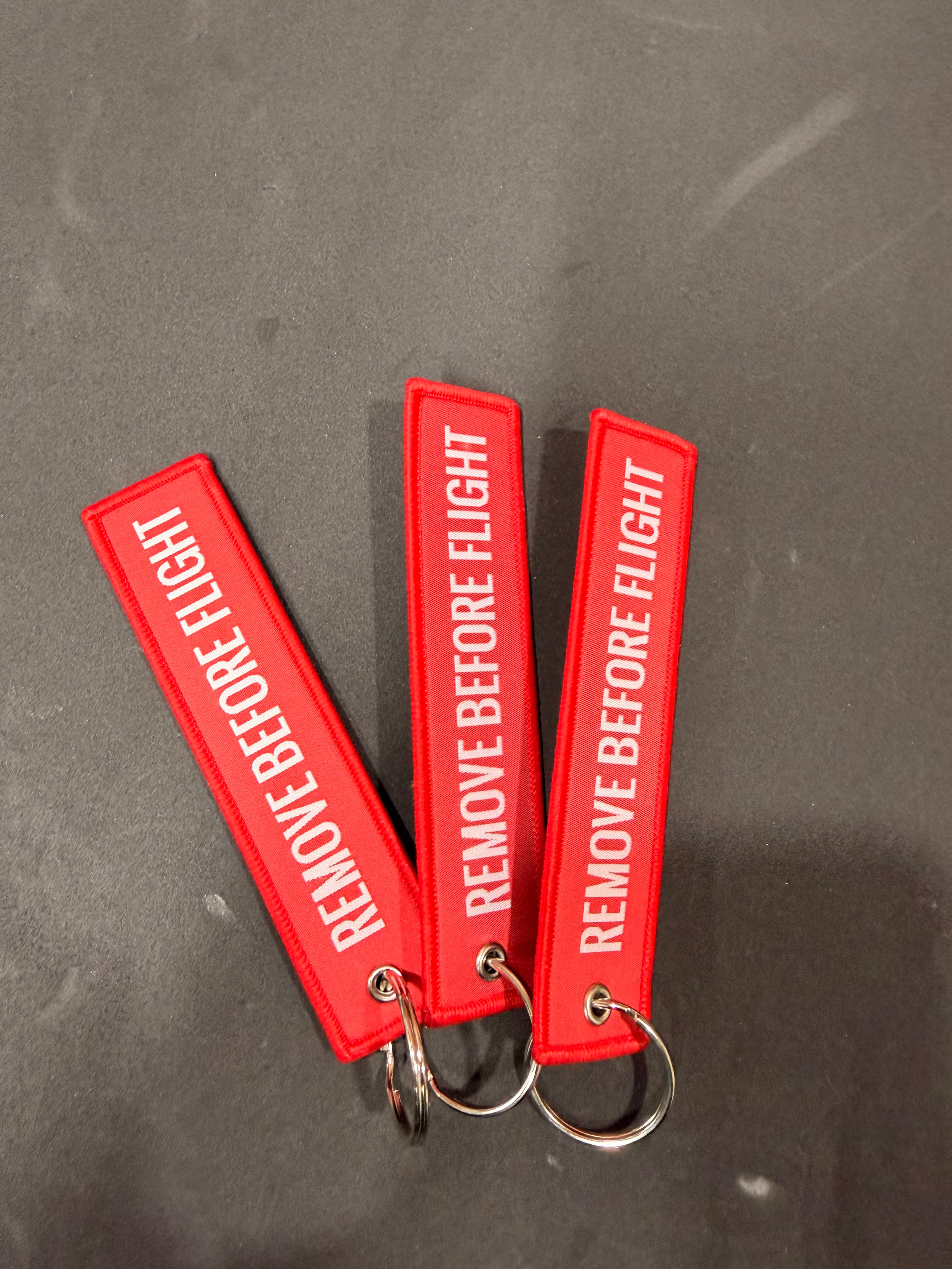 REMOVE BEFORE FLIGHT JET TAG