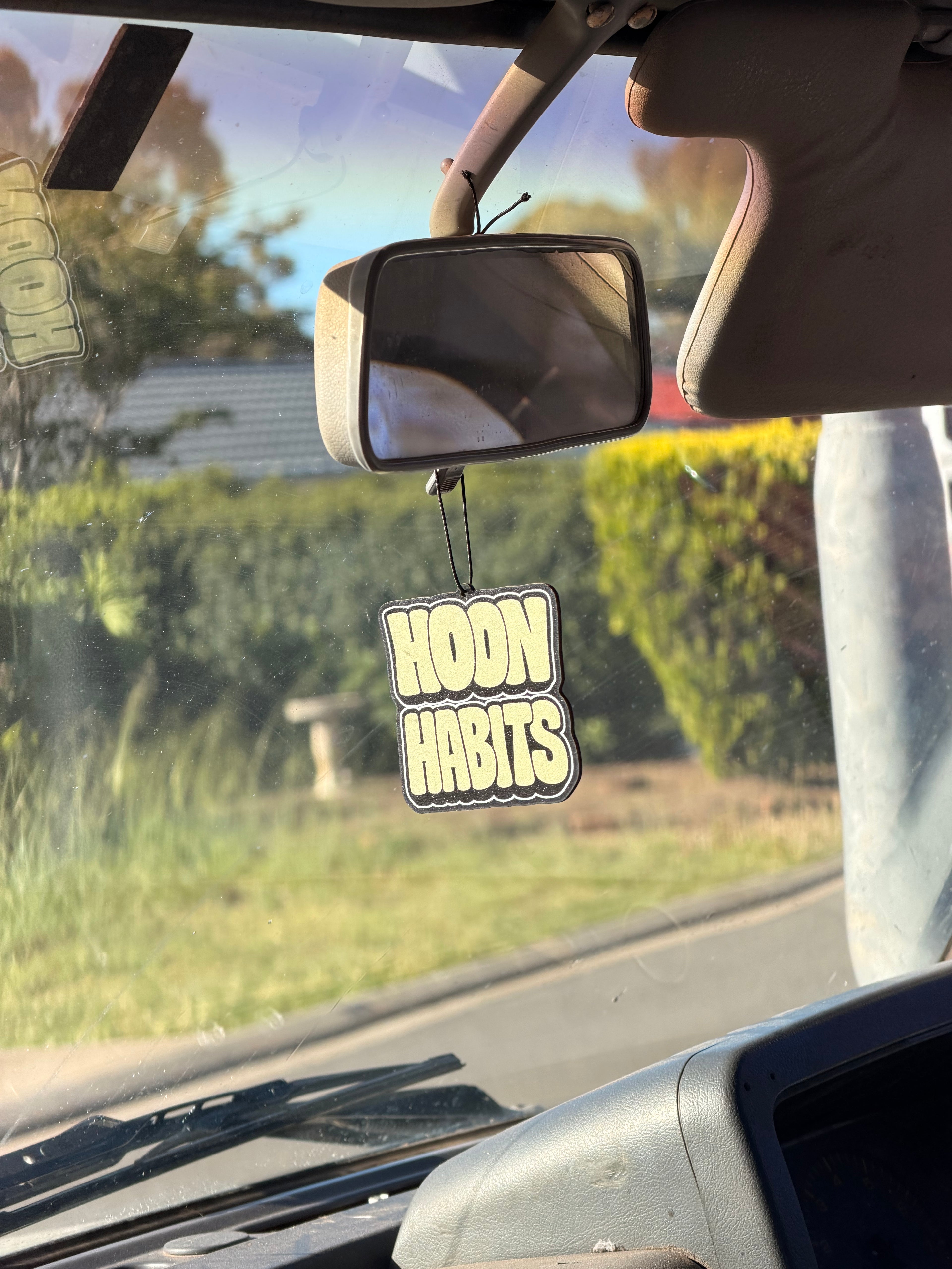 HOON HABITS "BERRY BLAST" AIR FRESHENER